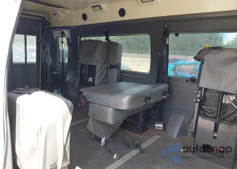 2013 Ford E-250 Commercial из США, поврежденный, VIN 1FTNS2EW8DDA88142